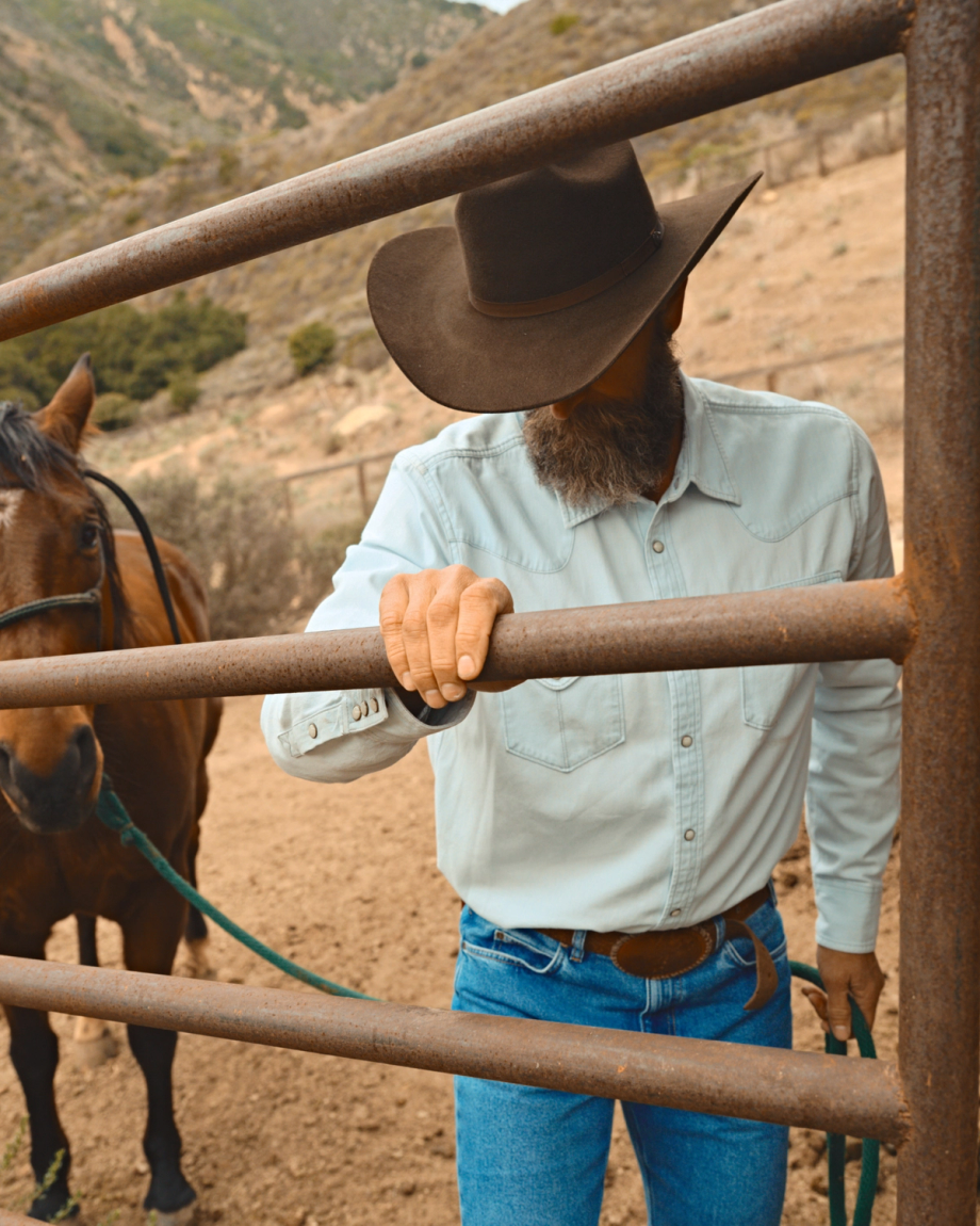 Cattleman Fur Cowboy Hat - Image 22