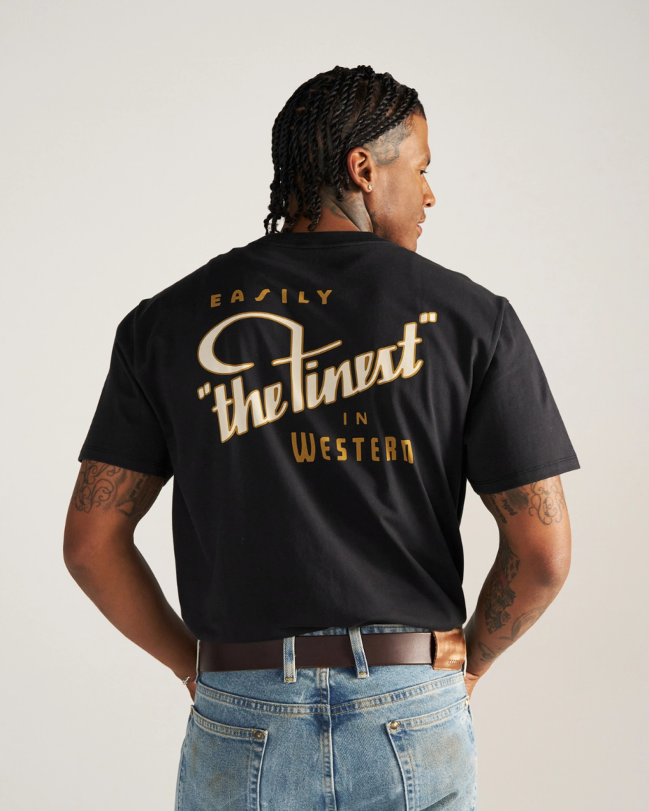 Men's the Finest Pocket T-Shirt - Image 2